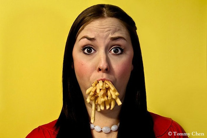 Какой национальности ваши манеры?