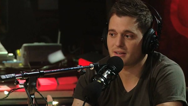 7. Во время одного из недавних ток-шоу Бубле поблагодарил своих детей за то, что они показали ему новые песрпективы, и сказал, что даже не подозревал, как сильно он хотел быть отцом