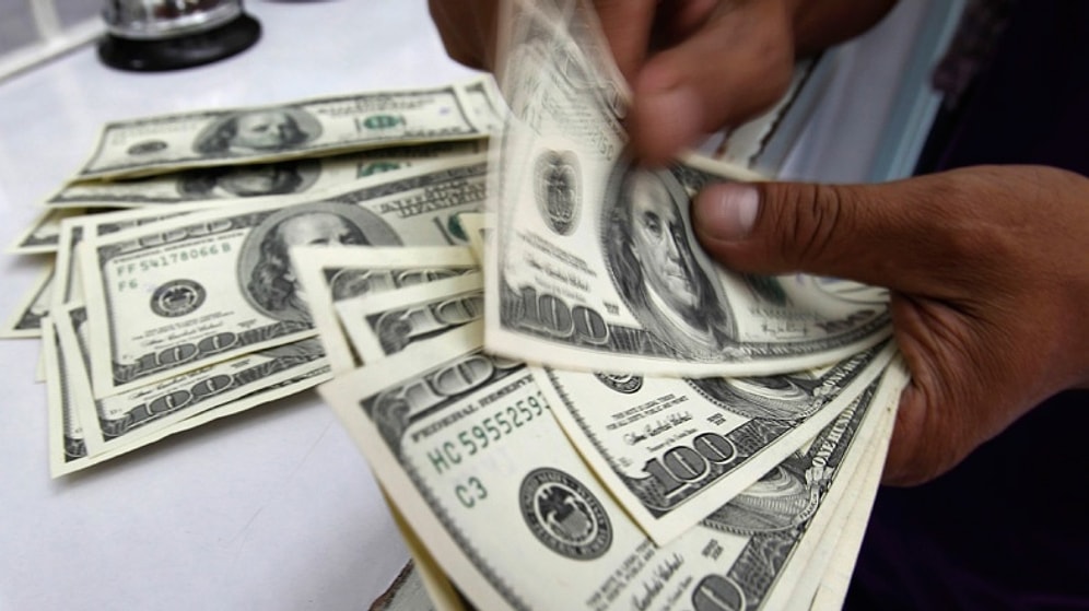 Dolar Tarihi Zirvesini Yeniledi, Rekor Yürüyüşü Devam Ediyor...