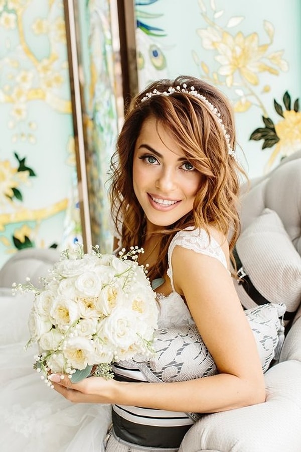 1. В мае возлюбленный Галины, Евгений Громов, сделал ей предложение