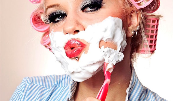 2. Женщины тоже люди