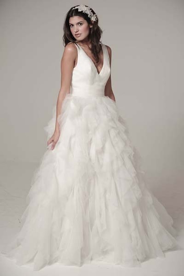 4. Любое пышное белоснежное платье будет смотреться как нельзя лучше