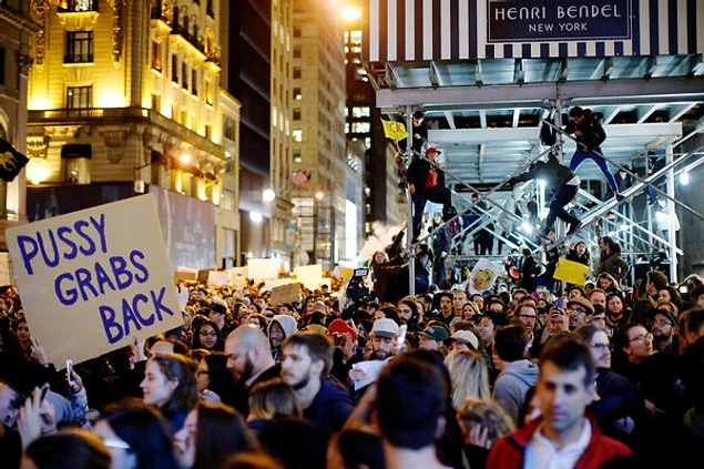 22 Fotoğraf ile Amerika'da Trump Protestoları: 'Benim Başkanım Değil'