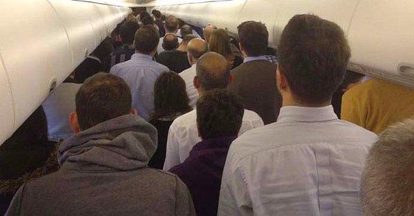 09:05'te İstanbul - Ankara uçağı