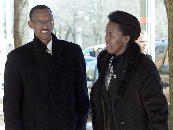 9. Ruanda'yı savaş ve soykırımdan kurtardığı iddia edilen Paul Kagame'nin eşi Jeannette Kagame