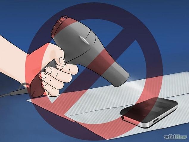 6. Do not use a hair dryer to dry out a phone!