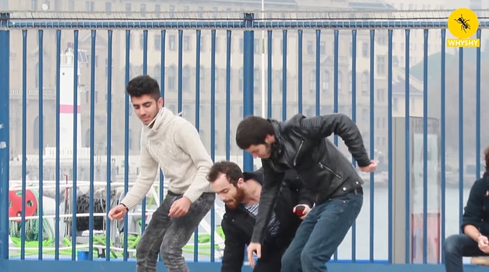 3 Korner 1 Penaltı: Sokaktaki İnsanlara 90'ları Yaşatmak