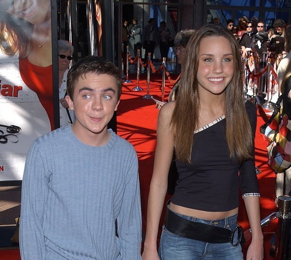 6. Кофты на одно плечо