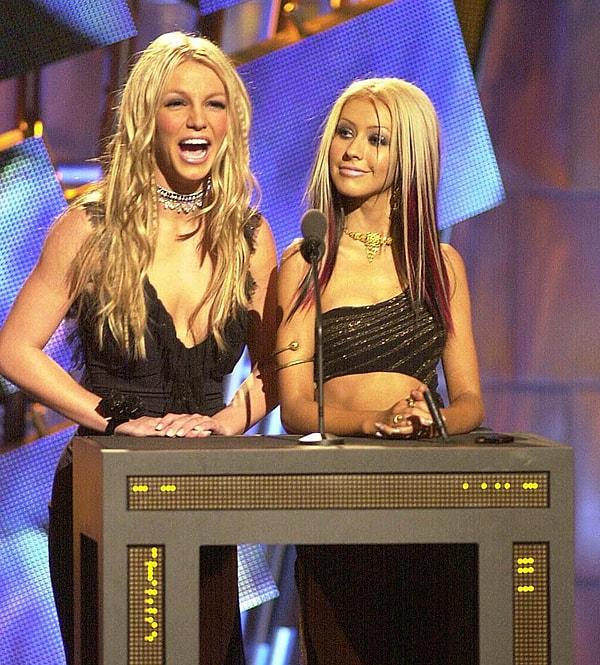 18. Britney Spears ve Christina Aguilera'nın tanışıklığı da The Mickey Mouse Club isimli çocuk programına dayanıyor.