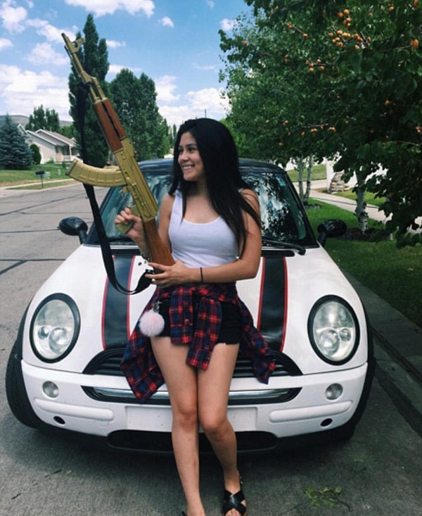 9. К чему детям богатых родителей такие опасные игрушки, неужели им мало того, что они могут позволить себе то, о чем некоторые люди даже не смеют мечтать?