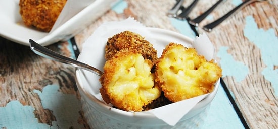 Пальчики оближешь: макаранно-сырные шарики