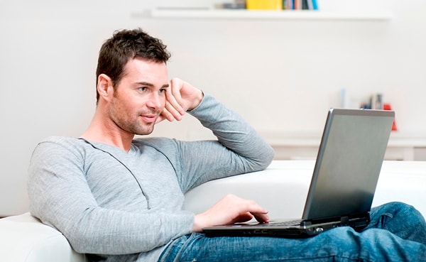 7. «Не могу сосредоточиться на работе, все время думаю о тебе»