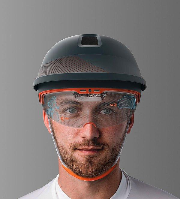 29. Optic bisiklet kullananlara kamerası ve ekranı ile önemli bilgiler sunan bir kask.