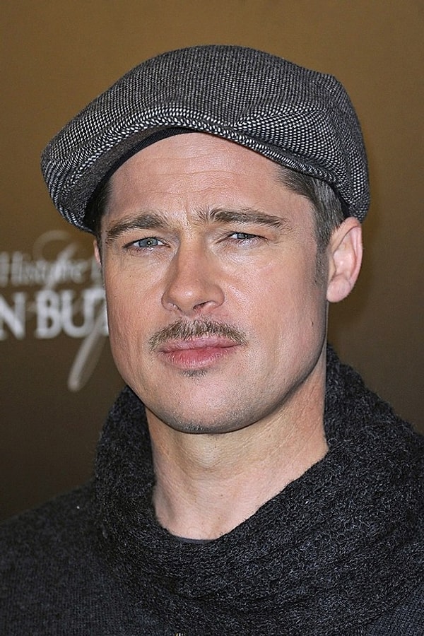 9. Усы "Кисть художника"