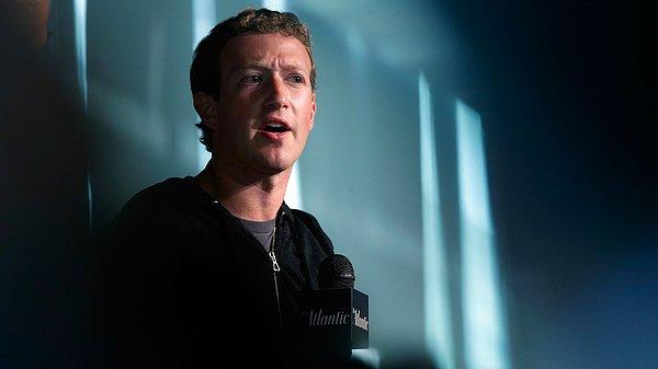 Facebook'un kurucusu Mark Zuckerberg ise Facebook'un ABD'de başkanlık seçimlerinin gidişatını etkilediği iddialarına şiddetle karşı çıktı.