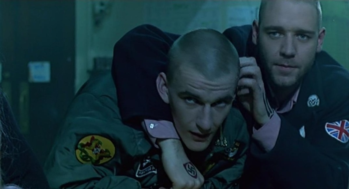 Ромпер стомпер это. Рассел Кроу ромпер Стомпер.