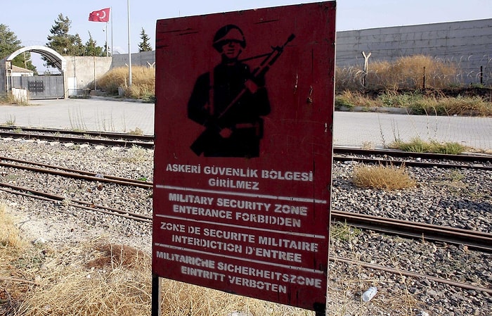 Diyarbakır'da Gözaltına Alınan İsveçli 2 Gazeteci Serbest