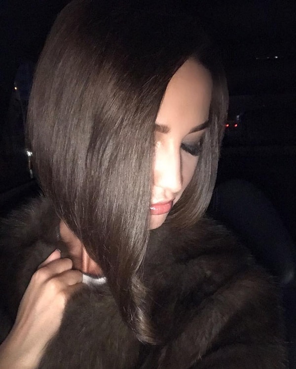 2. Фото звезды в новом образе появились на ее страничке в Instagram