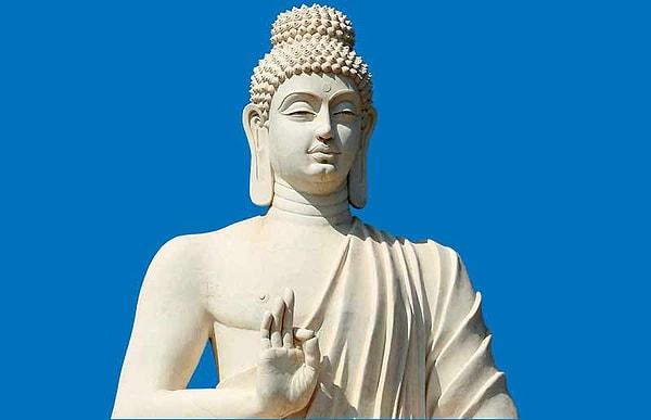 9. Sri Lanka'da Buda ile selfie çekilmek yasaktır.