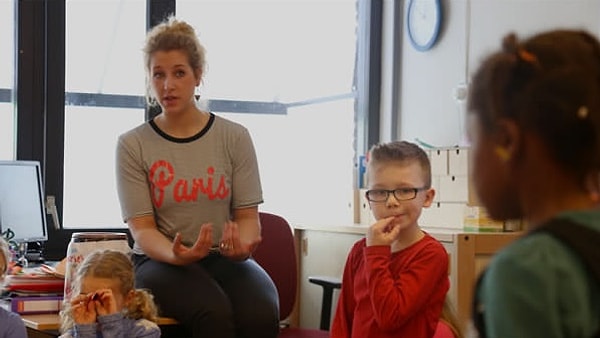 Известно, что сексуальное образование в этой стране начинается у детей с 4-х лет