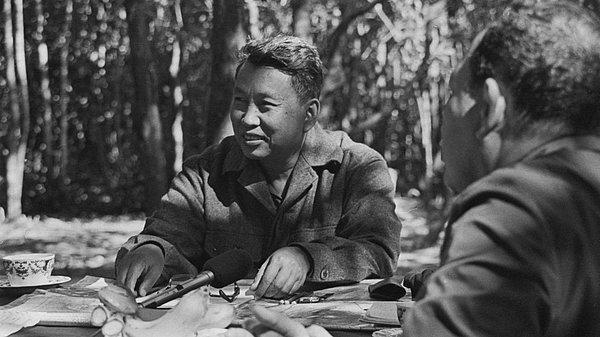Pol Pot Başbakan Oluyor