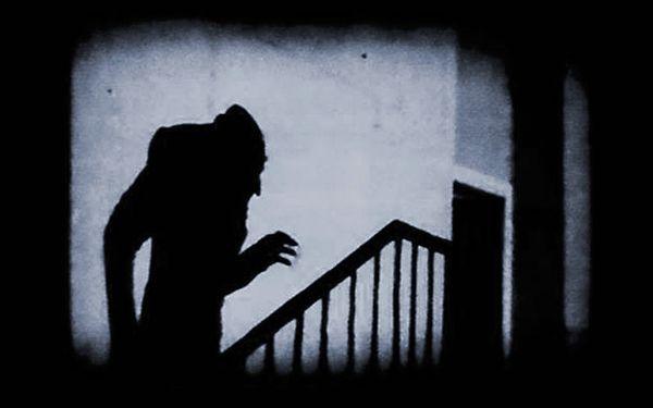 4. Nosferatu (1922)