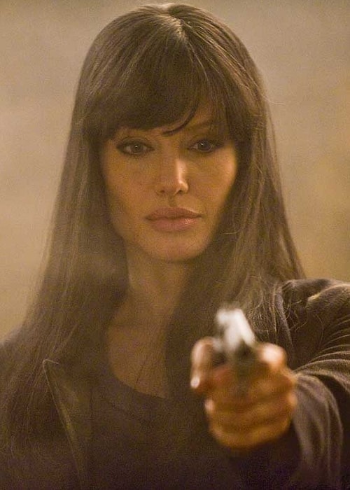 Ethan Hunt (Tom Cruise) - Angelina Jolie