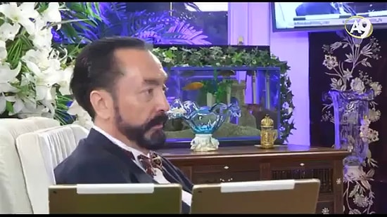 Adnan Oktar: 'İnsanlar Azmasın Diye Allah Ekonomik Kriz Yaratır'