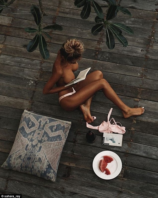 14. Justin Bieber'ın eski flörtü Sahara Ray, Instagram'dan paylaştığı seksi pozlara bir yenisini daha ekledi.