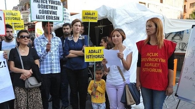 Kapatılma kararı verilen 15 vakıf üniversitesinde ise toplamda 2 bin 808 akademisyen görev yapıyordu