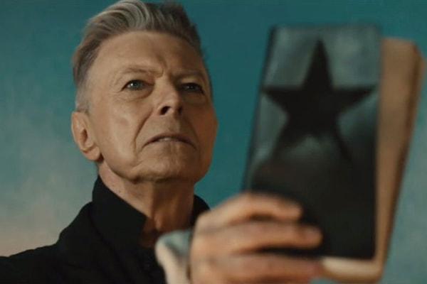 7. En İyi Rock Şarkısı “Blackstar” ve En İyi Şarkı Sözü Yazarı David Bowie