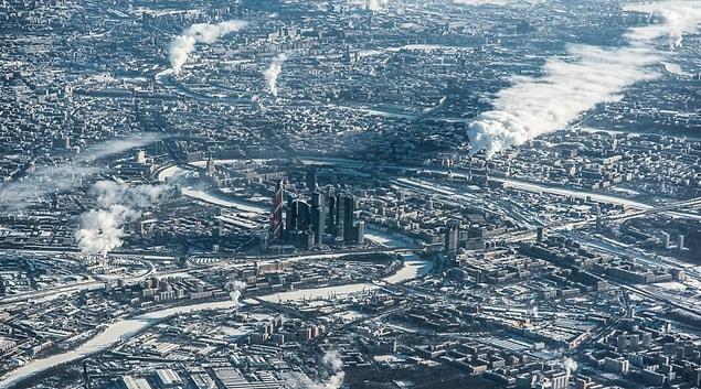 7. A post-apocalyptic shot of Moscow