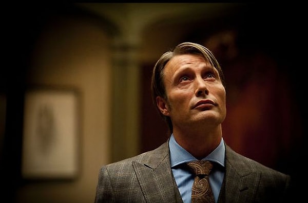 6. Раньше я боялся потерять память, но теперь был бы счастлив кое-что забыть. Забывчивость дарит умиротворение, нужно уметь забывать.