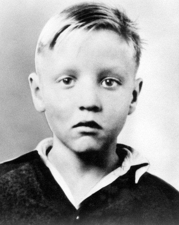 18. Elvis Presley 5 yaşında, 1940.