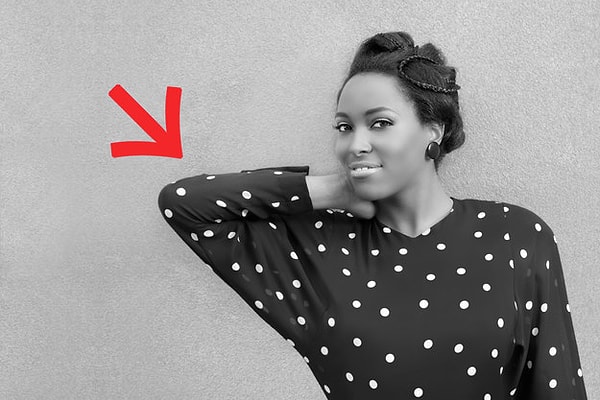 7. Как вы думаете, какого цвета эта блузка?