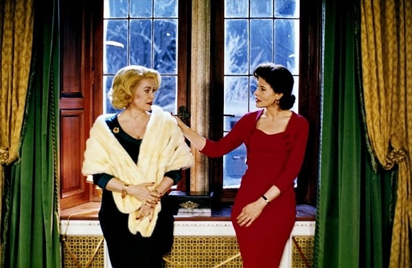 10. 8 женщин (2001)