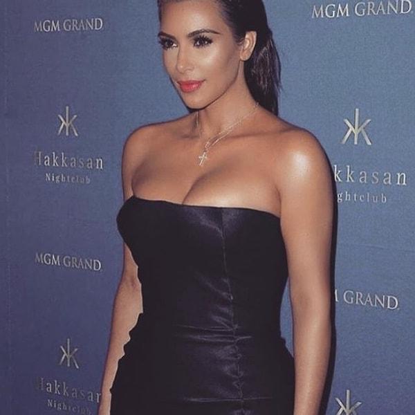 8. Birçok kişi Kim Kardashian'ın önlenemeyen ününün seks kasetinden ötürü olduğunu düşünüyor.