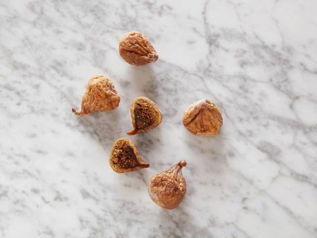 11. 5 Dried Figs = 100 calories