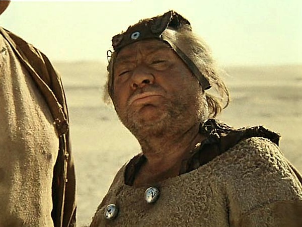 2. Если у меня много КЦ есть, я имею право носить малиновые штаны, и передо мной и пацак должен два раза приседать, и чатланин "ку" делать, и...