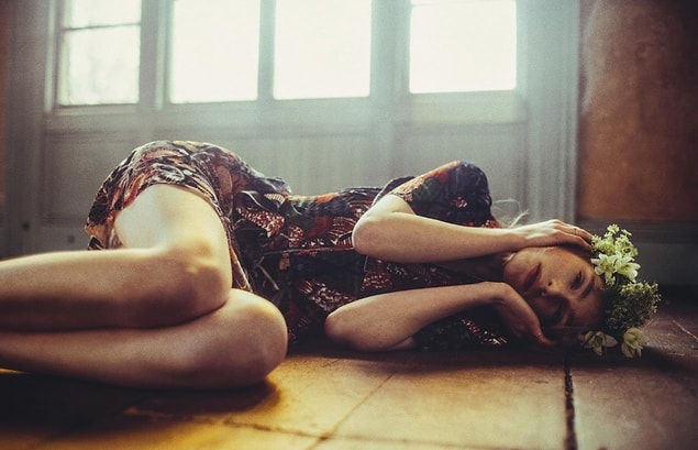 10. Believe in the power of daydreaming and dream to let your thoughts be free.