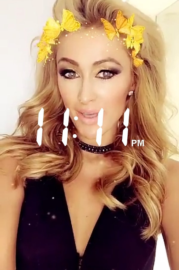 14. Пэрис Хилтон просто соткана из различных суеверий! Она каждый день ровно в 11:11 загадывает желание.