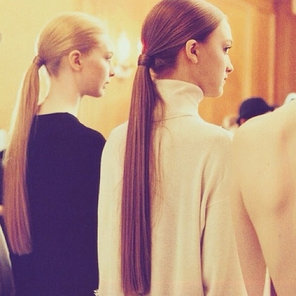 5. Носите конский хвостик, чтобы у вас не образовалось залысин