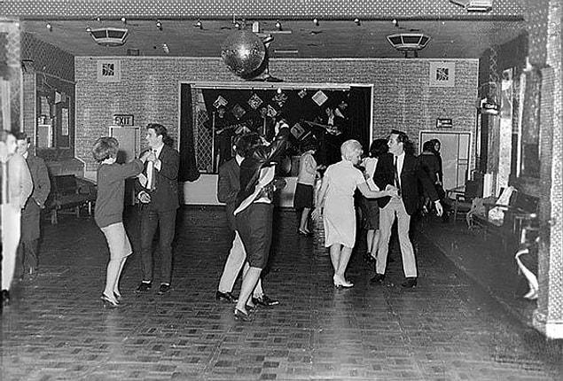 20. The Beatles Play For 18 People In The Aldershot Club, December 1961. They Were To Become Superstars In One And A Half Year.