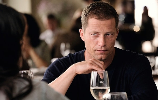 6. На красивых девушек обращают внимание не те мужчины