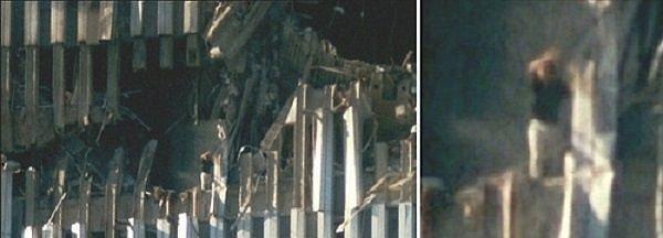 10. 11 Eylül saldırıları esnasında, uçağın girdiği noktada objektife takılan bu kadın.