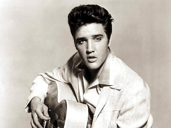 5. Elvis Presley bir gün bir limuzine biner ve şoföre sorar: "Aracın sahibi misin, yoksa sadece şoför müsün?"
