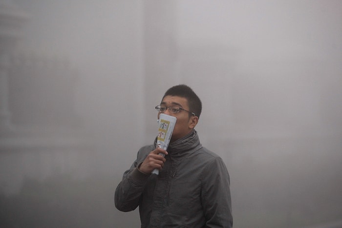 Çin'de Hava Kirliliği Alarmı! Resmen Zehir Soluyorlar