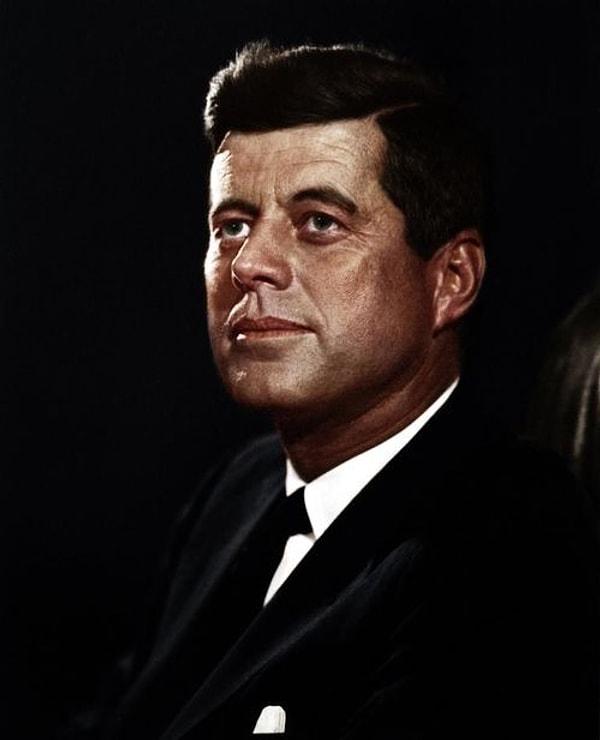 9. John F. Kennedy: "Hayır, elbette bunu diyemem."