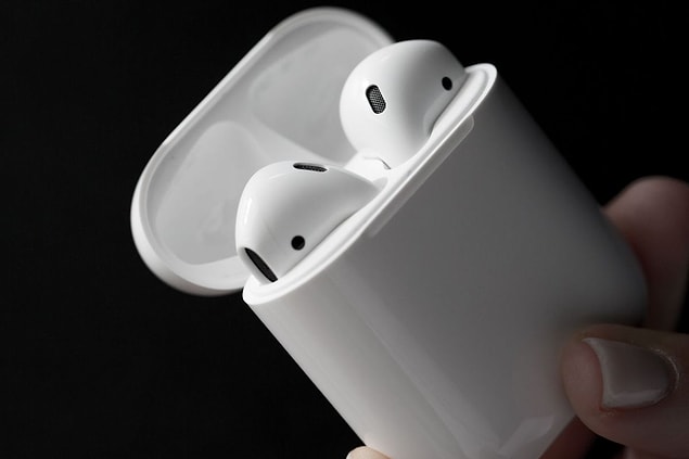 15. Apple Airpods Ocak 2017'de geliyor!