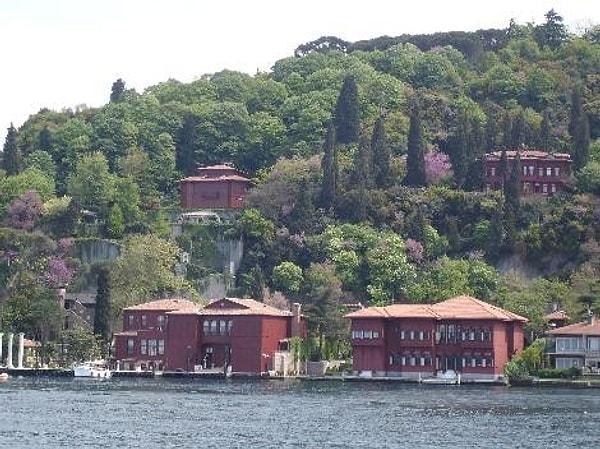 2. Şurdaki lüks villa Vehbi Koç'un eviymiş.